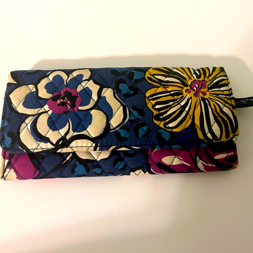 Vera Bradley wallet